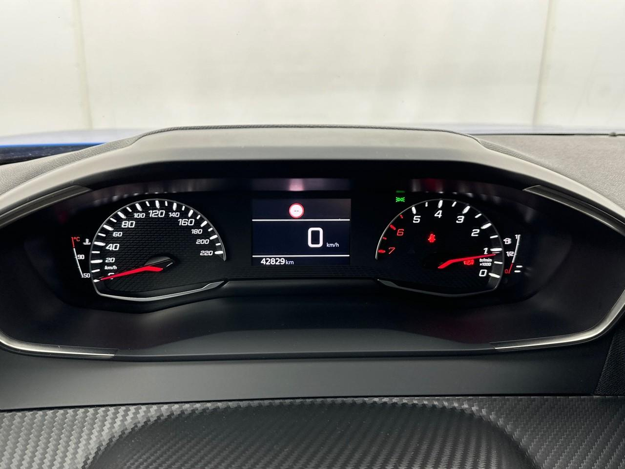 Peugeot 2008 puretech 100 s&s bvm6 style — photo 23