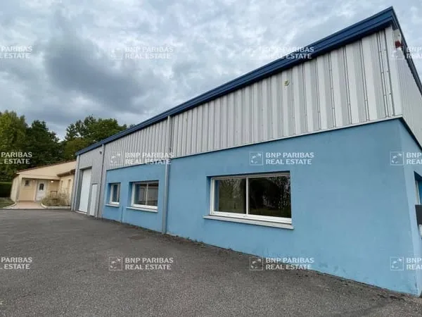 Local d'activité 661 m²