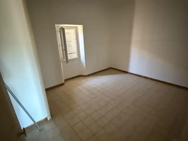 Location maison de village