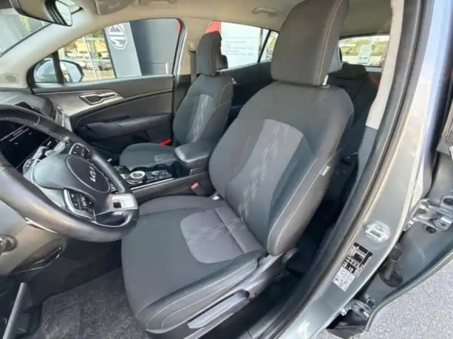 Kia Sportage 1.6 crdi 136ch mhev active dct7 4x4 — photo 11