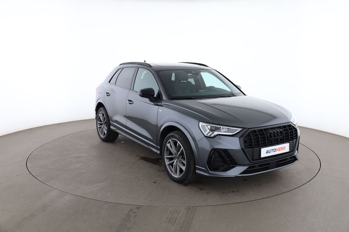 Audi Q3 35 TDI S Line S Tronic 7 — photo 7