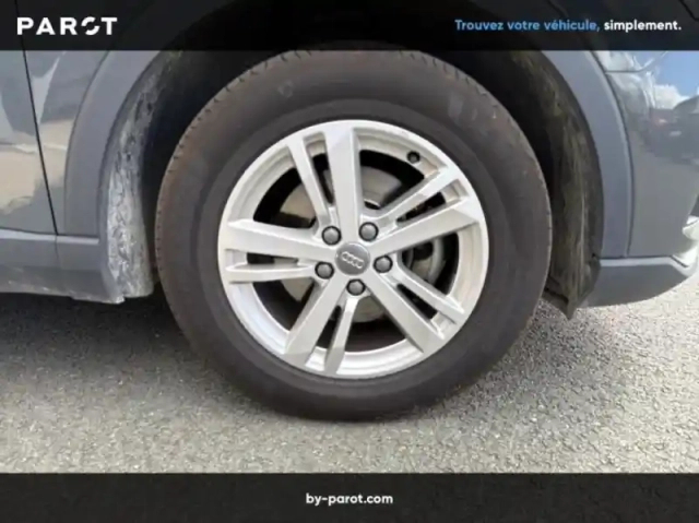 Audi Q3 35 tdi 150ch design s tronic 7 — photo 14