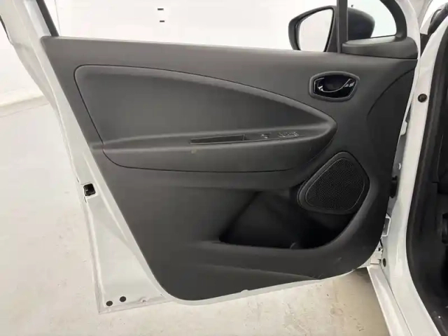 Renault Zoé zoe r110 - 22b — photo 19