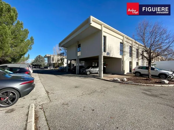 Bureaux 89 m²