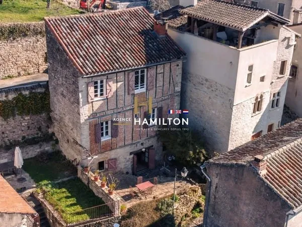 Maison de village