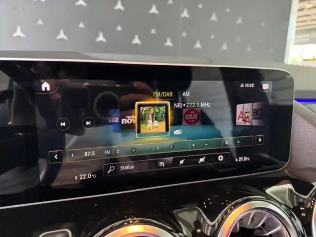 Mercedes Classe B 200 d amg line edition — photo 48