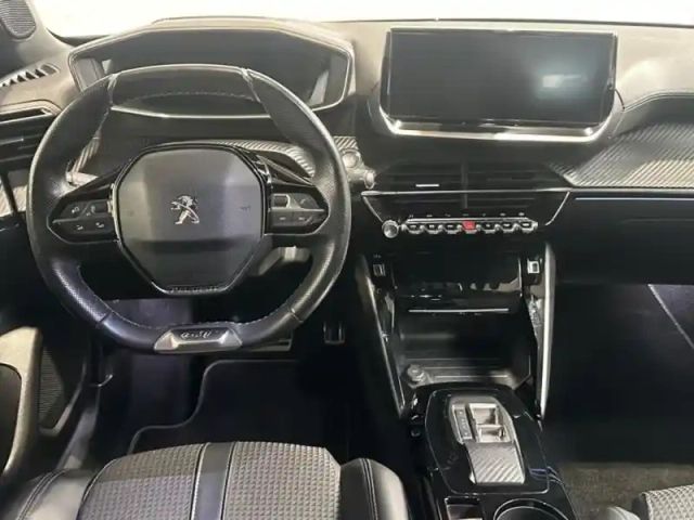 Peugeot 2008 e- 136ch gt — photo 8