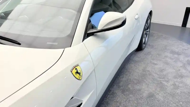 Ferrari Gtc4Lusso gtc4 lusso v12 6.0 690ch — photo 57
