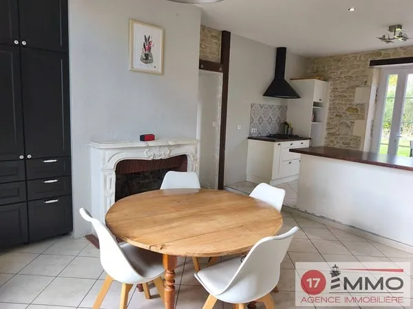 Maison 7 pièces 201 m²