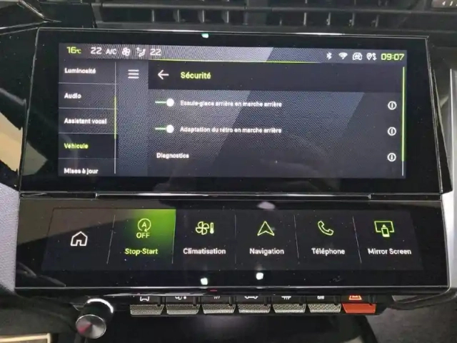 Peugeot 308 hybrid 136 e-dcs6 — photo 72