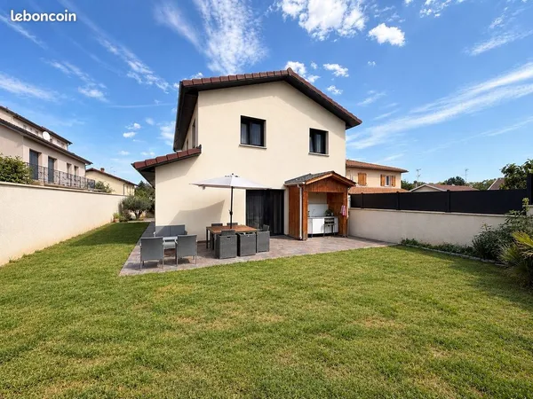 Maison 6 pièces 110 m²