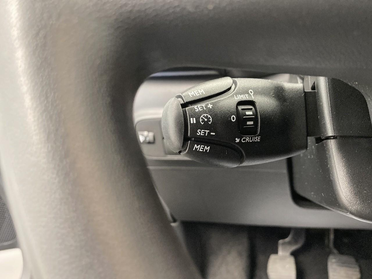 Citroën C3 puretech 83 ch bvm5 max — photo 18