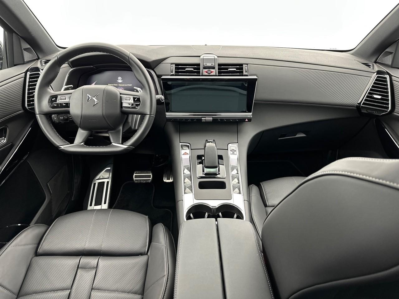 Ds Ds 7 crossback hybride rechargeable e-tense 225 eat8 opera — photo 11