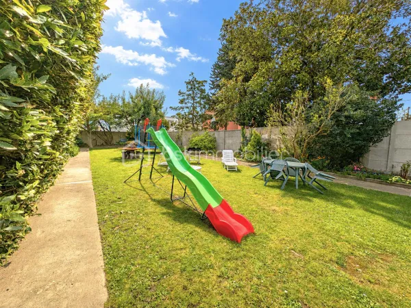 Maison 5 pièces 110 m²