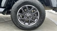 Jeep Gladiator 3.0 V6 Multijet 264ch Overland 4x4 BVA8 — photo 11