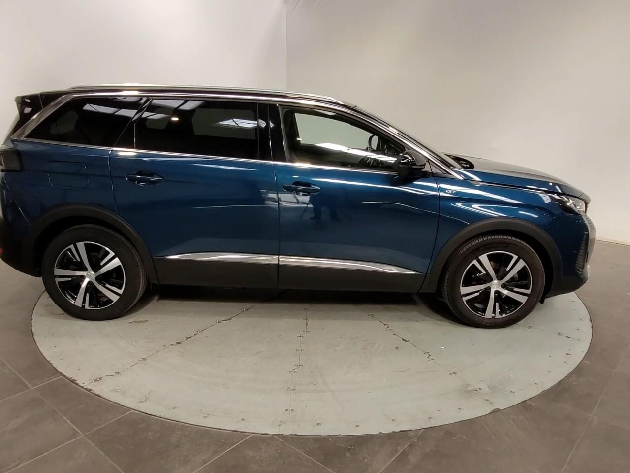 Peugeot 5008 bluehdi 130ch s&s eat8 gt — photo 6