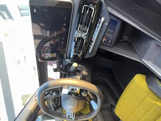 Renault 5 renault  e-tech electrique 10 ch autonomie confort — photo 23