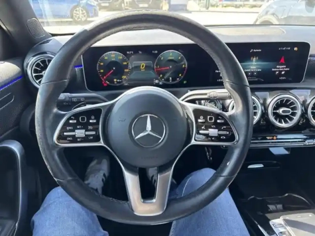 Mercedes Classe A 200 d 150ch progressive line 8g-dct — photo 15