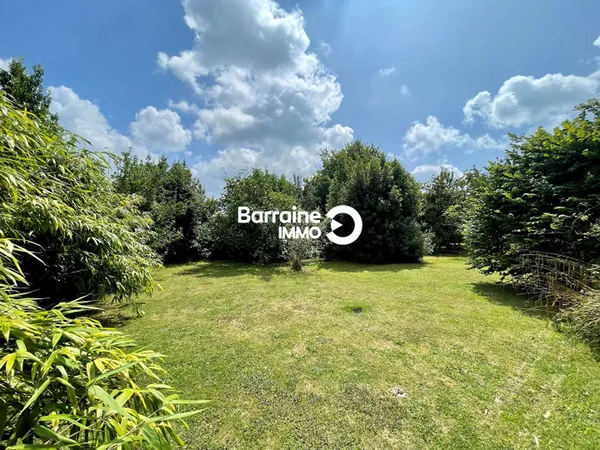 Terrain 765 m²