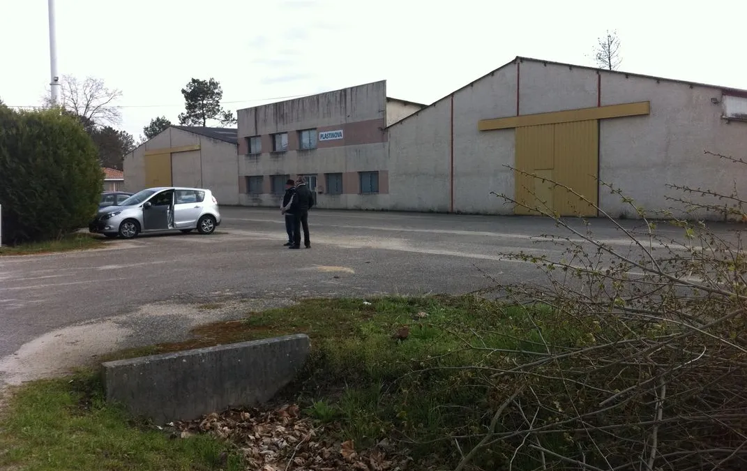 Photo 2