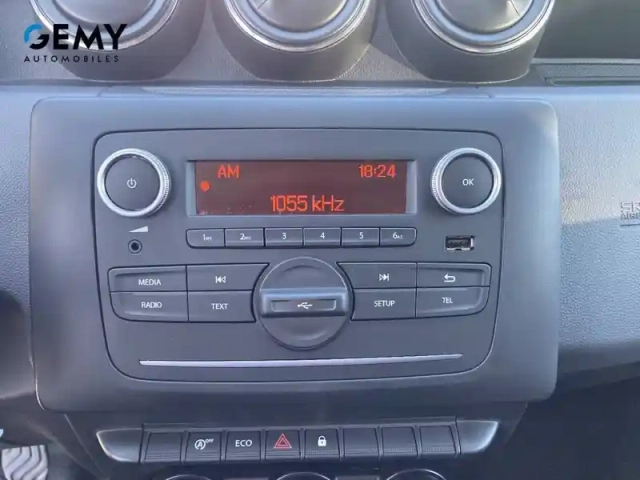 Dacia Duster eco-g 100 4x2 — photo 14