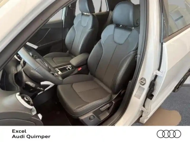 Audi Q2 35 tfsi 150ch s line s tronic 7 — photo 22