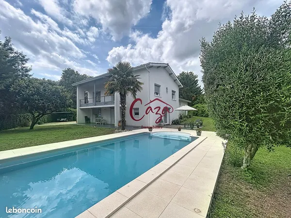 Maison 8 pièces 186 m²