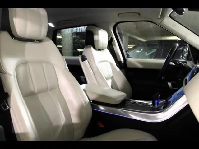 Land Rover Range Rover sport 3.0 sdv6 306ch hse mark vii — photo 14