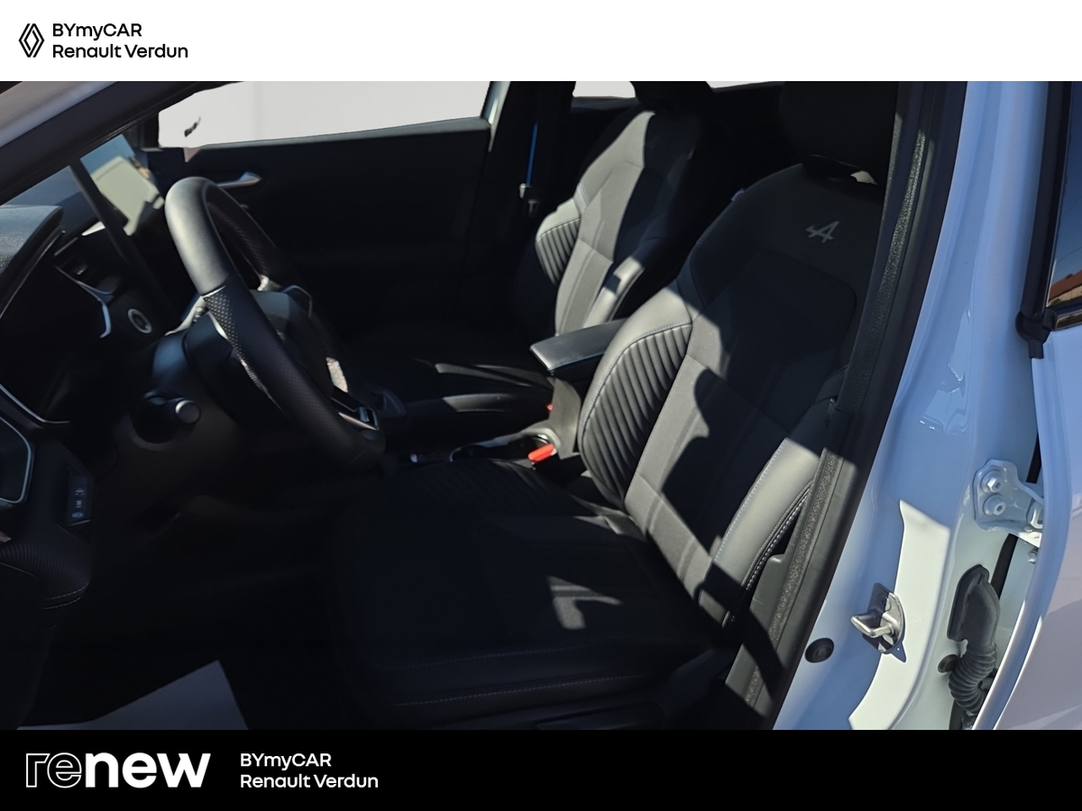Renault Captur E-Tech full hybrid 160 ch — photo 11