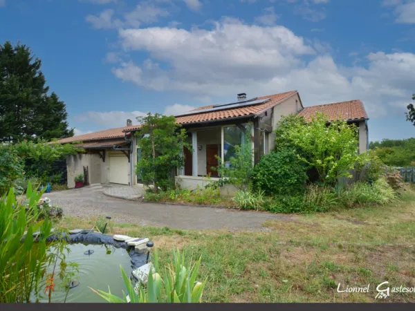 Maison à vendre de plain pieds 2/3 chambres sur la communes de Vélines en Dordogne (24)