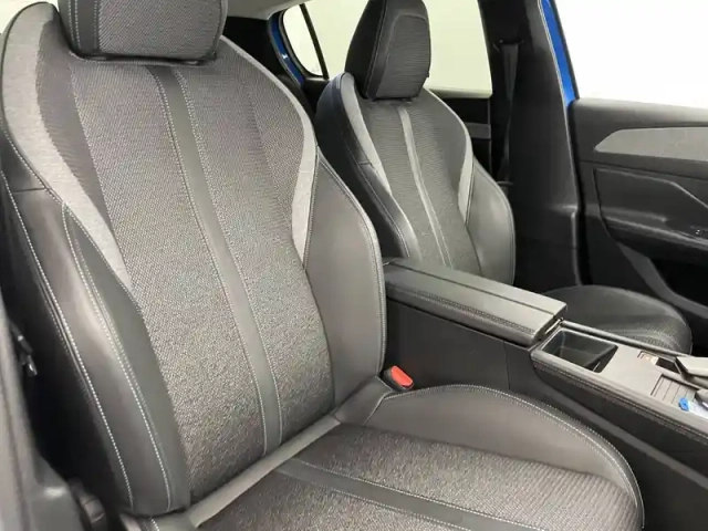 Peugeot 308 puretech 130ch s&amp;s eat8 — photo 27