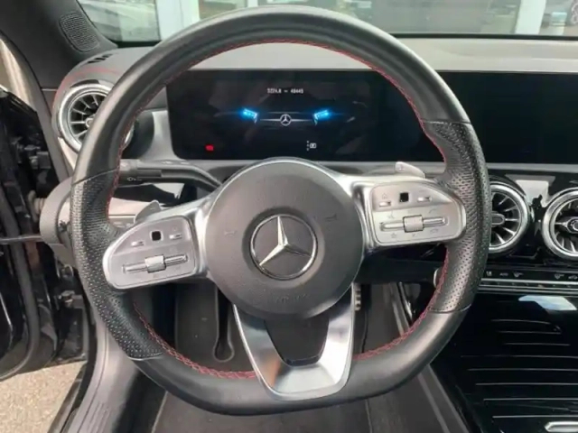 Mercedes Cla 180 d 116ch amg line 8g-dct — photo 11