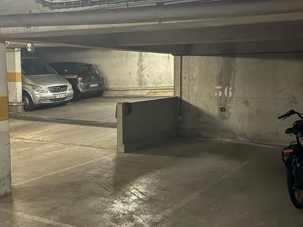 Parking Canal Saint Martin Jemmapes Alibert