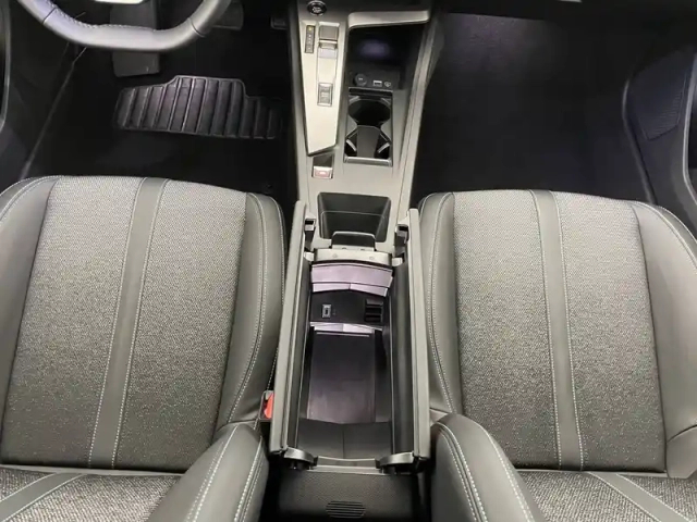 Peugeot 308 hybrid 145 e-dcs6 — photo 57