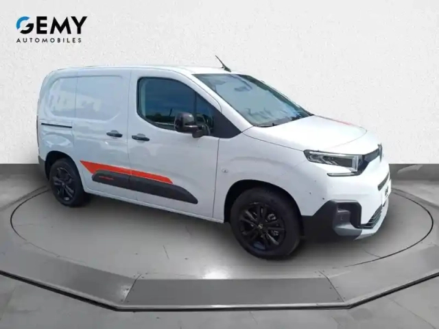 Citroën Berlingo van m diesel 100 ch manuelle — photo 24