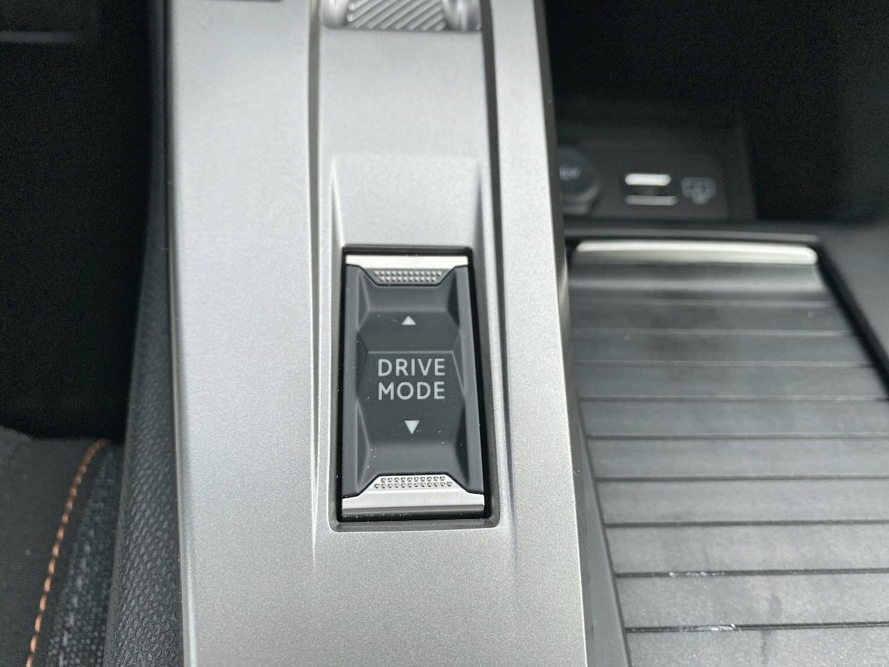 Peugeot 308 1.2 hybrid 145ch style e-dcs6 — photo 27