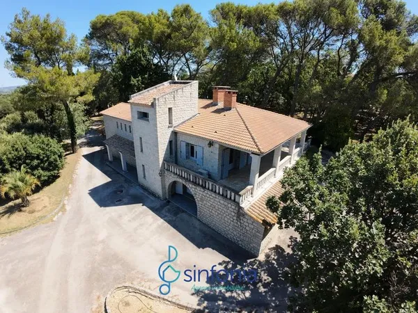 Maison de luxe 7 pièces 246 m²
