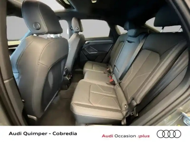 Audi Q3 sportback 35 tfsi 150ch s line plus s tronic 7 — photo 8