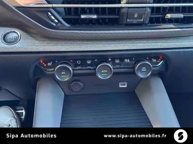 Citroën C5 x hybride rechargeable 225 s&amp;s e-eat8 — photo 19