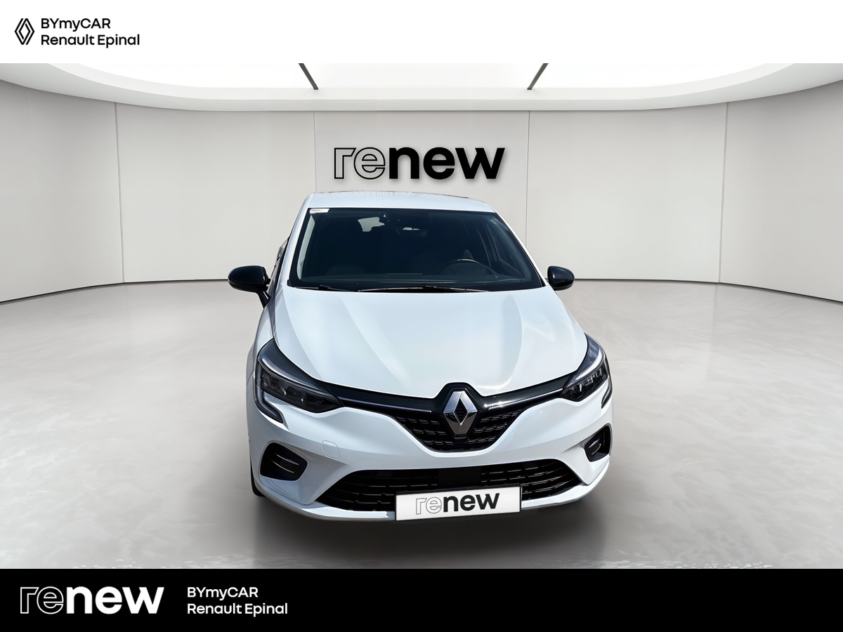 Renault Clio TCe 90 — photo 8