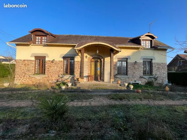Maison 10 pièces 173 m²