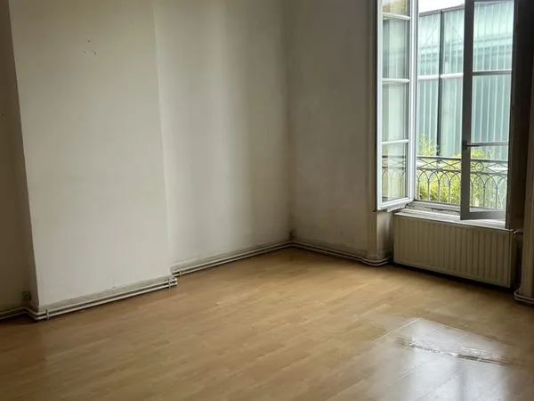 17 RUE CLAUDIUS COLLONGE