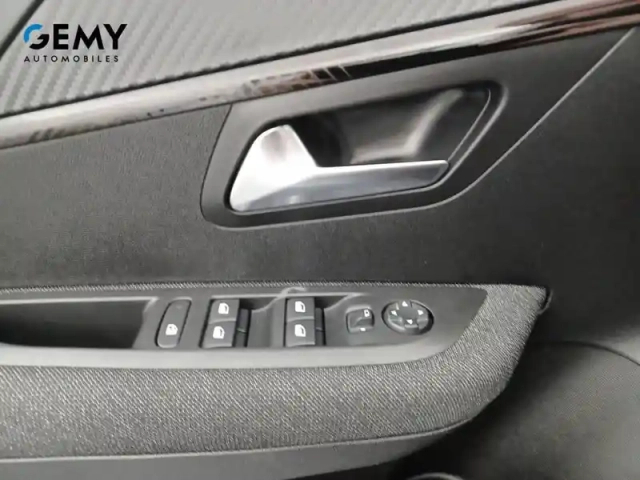 Peugeot 208 hybrid 100 e-dcs6 — photo 16