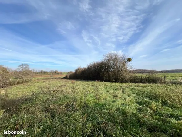 Terrain 2158 m² Soissons-sur-Nacey