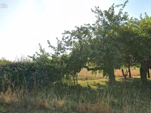 Terrain constructible bel environnement entre Loches et Chambourg sur Indre