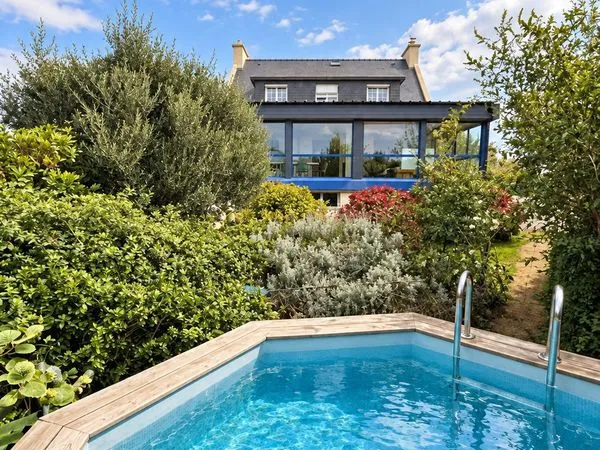 Propriété 10 pièces 173 m²