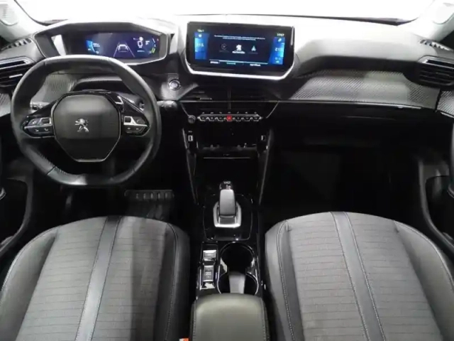 Peugeot 2008 e- 136ch allure business — photo 10