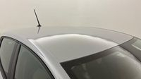 Renault Clio 1.5 dCi 100ch Evolution - 25 — photo 22