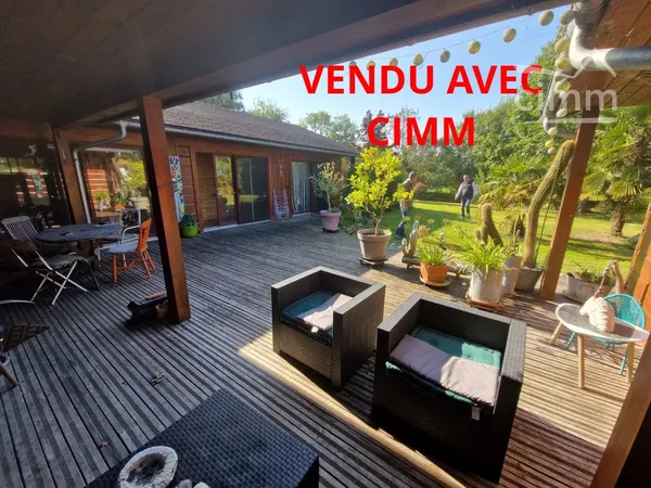 Maison Canadienne de 190m² sur 5000m² d'espace naturel