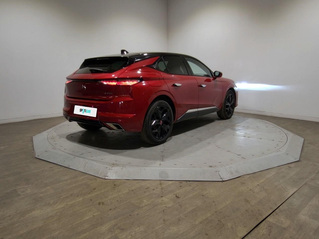 Ds Ds 4 puretech 130 eat8 performance line+ — photo 5